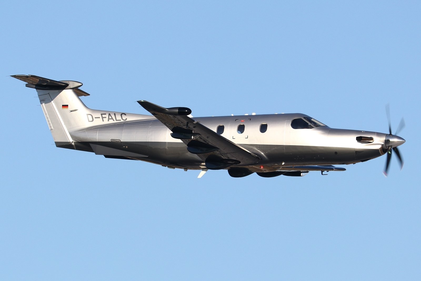 Offer image number 1