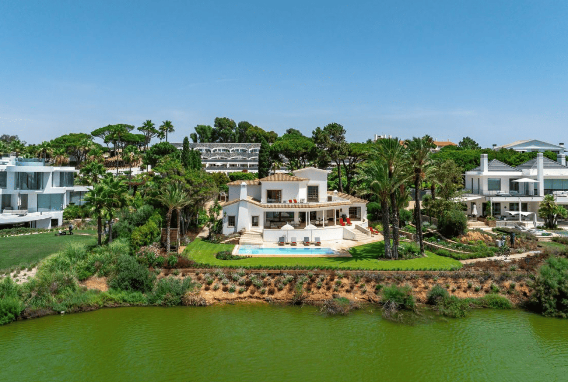 Offer image number 1